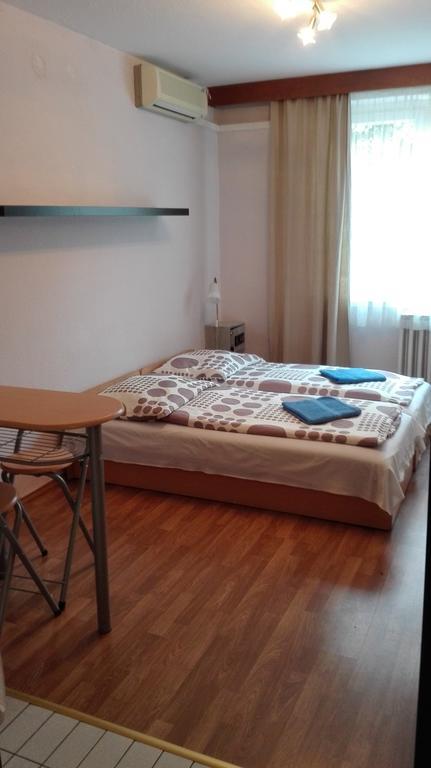 West City Apartments Boedapest Buitenkant foto